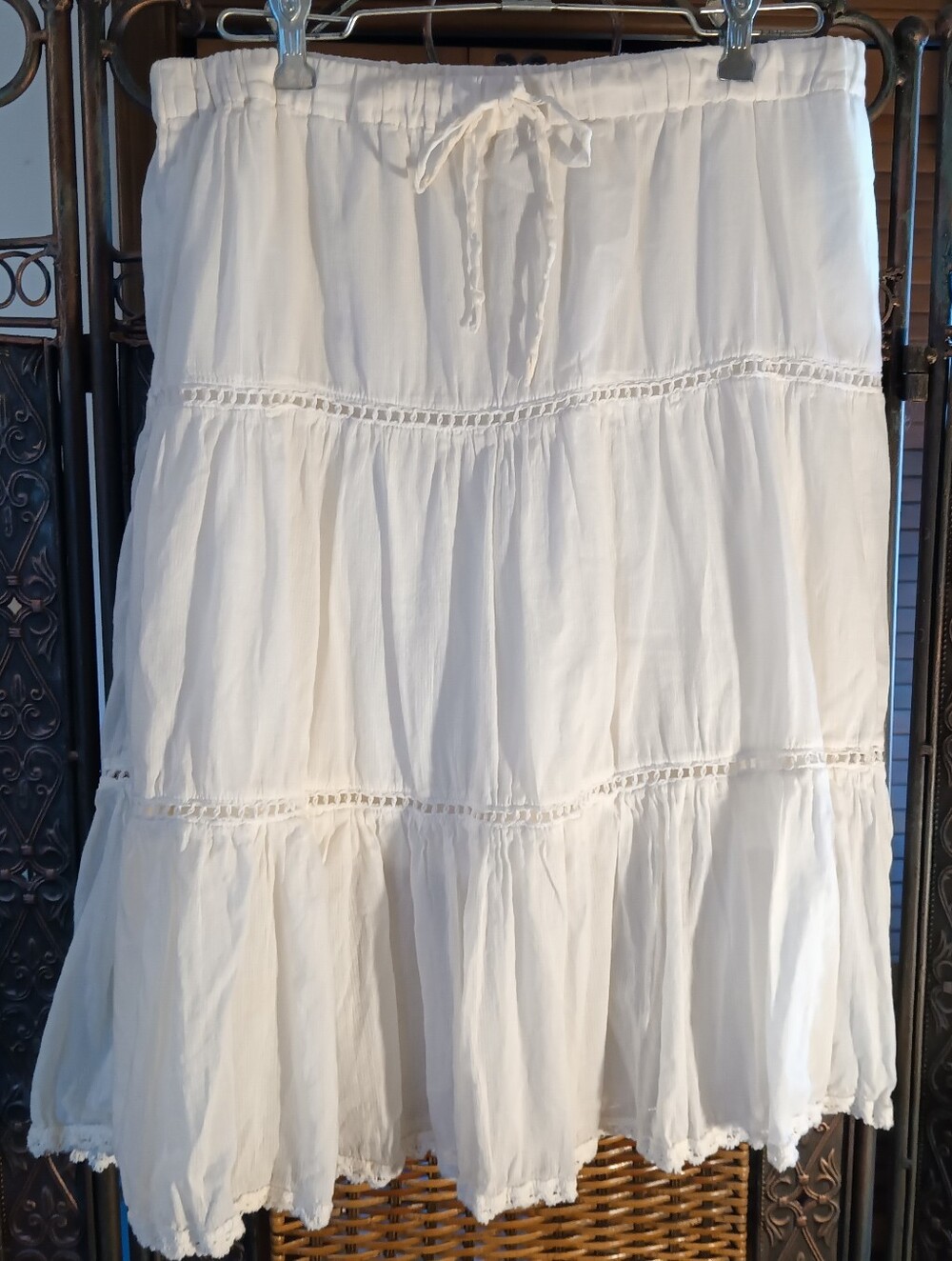 Women's White Tiered Midi Skirt - Drawstring Waist Lace Detail Slip Underneath